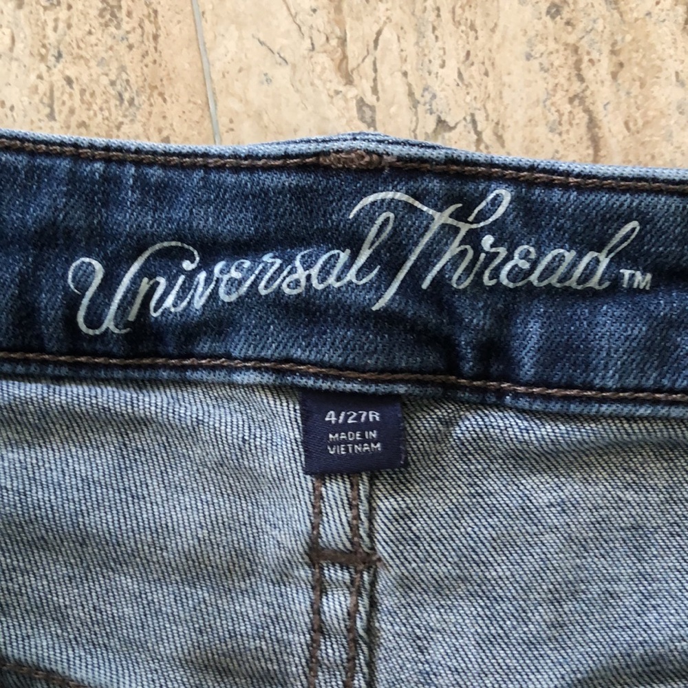 Jeans - Picture 4 of 4